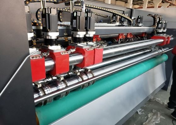 Handmatig voedingsapparaat Servo Automatisch type CNC Computer Control Thin Blade Slitter Scorer Machine